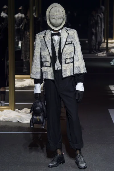 Look 39
